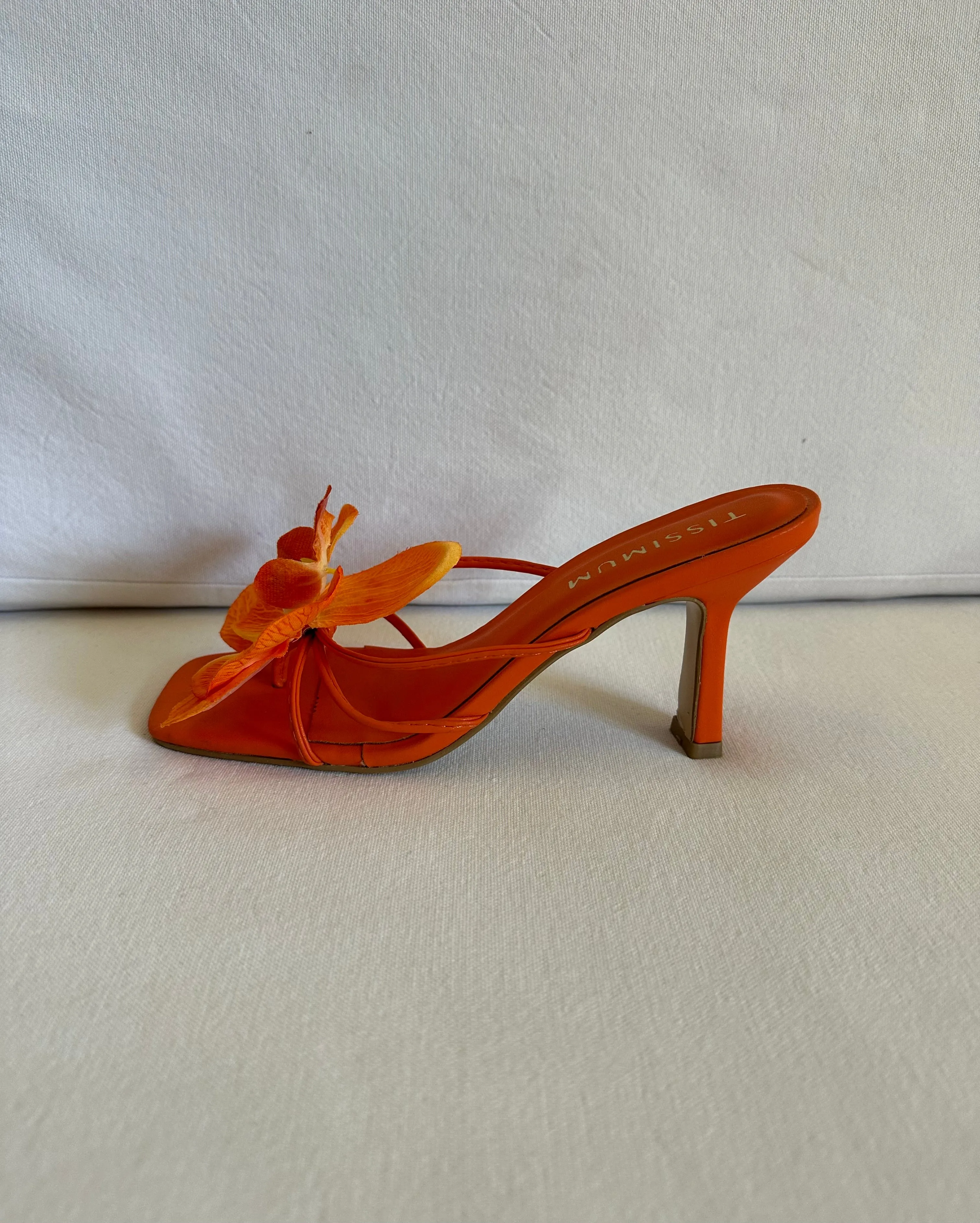 Orquídea Heels Naranja